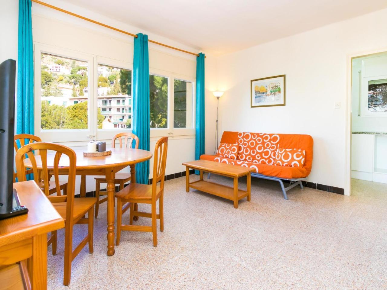 Apartment Velazquez-1 By Interhome Ρόζες Εξωτερικό φωτογραφία
